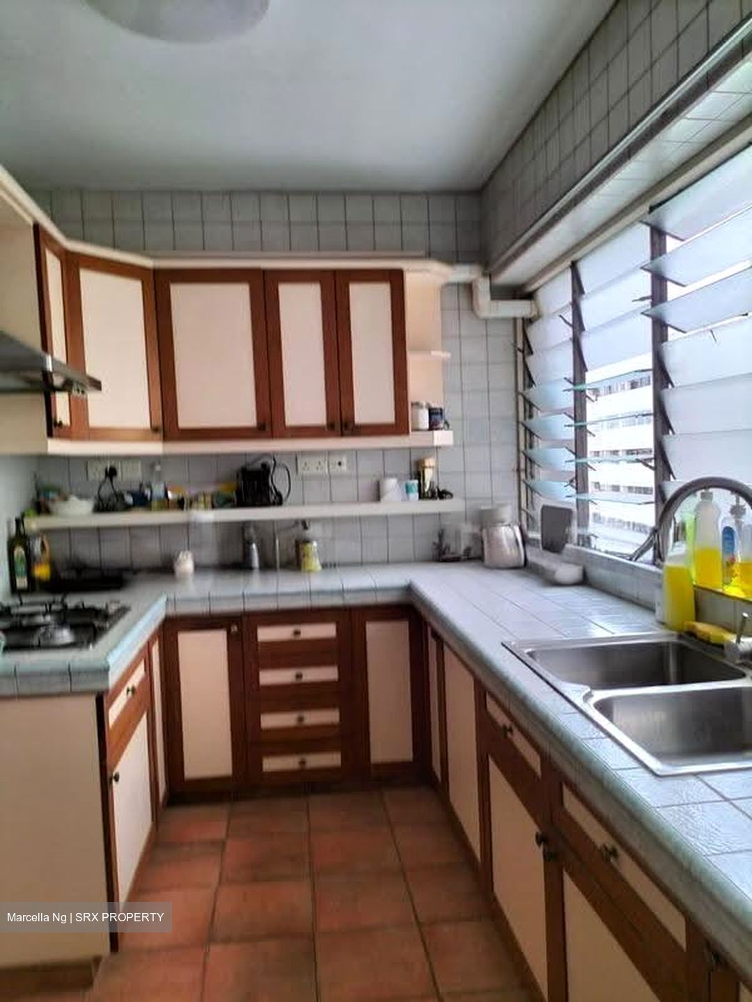 Pine Grove (D21), Condominium #624494071